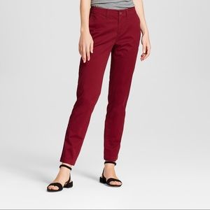 Super cute burgundy stretch ankle pants